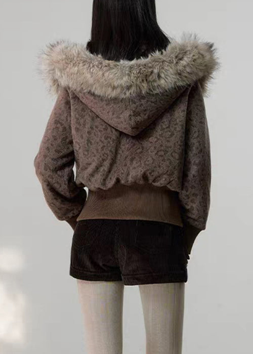 Elegantly Styled Coat for Everyday Wear