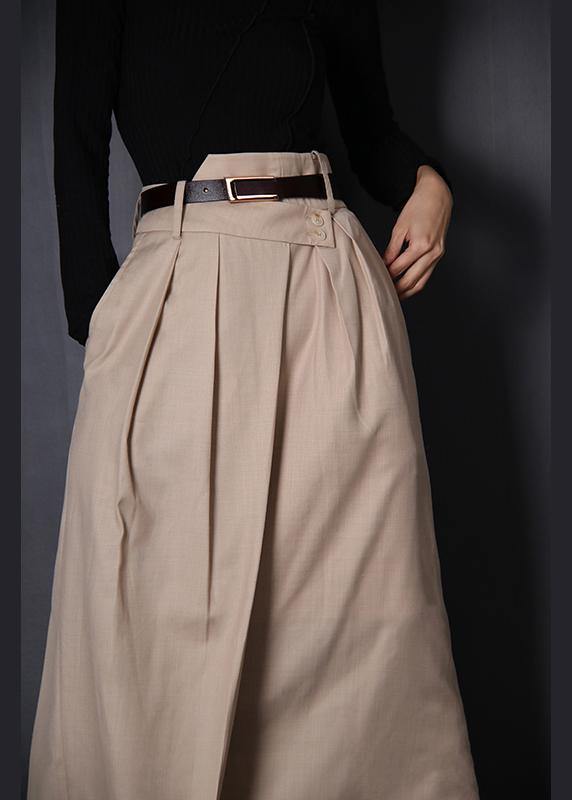 Effortlessly Elegant Garment with a Timeless Design
