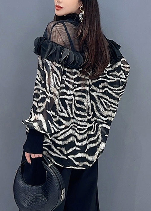 Beautifully Finished Top in a Timeless Design