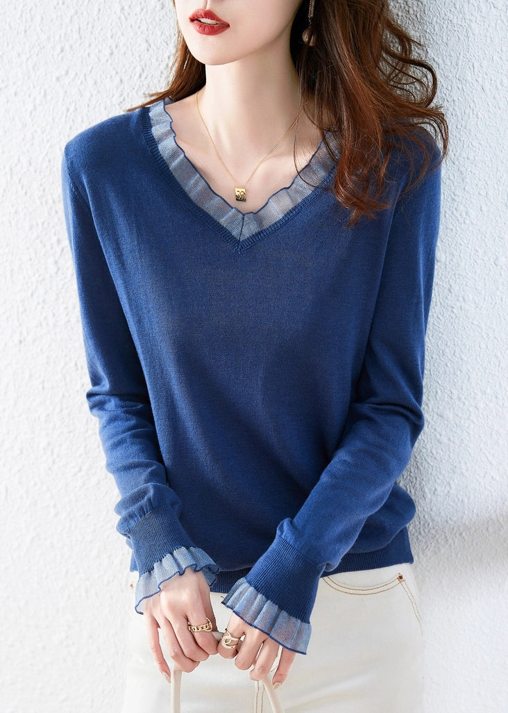 A Vintage Style Top with Delicate Timeless Details