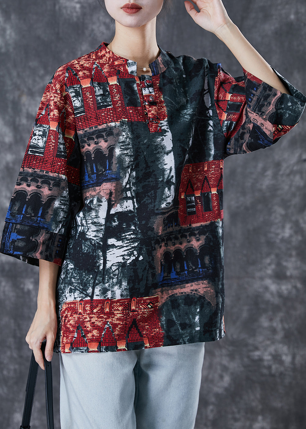 Elegantly Styled Blouse for Everyday Wear