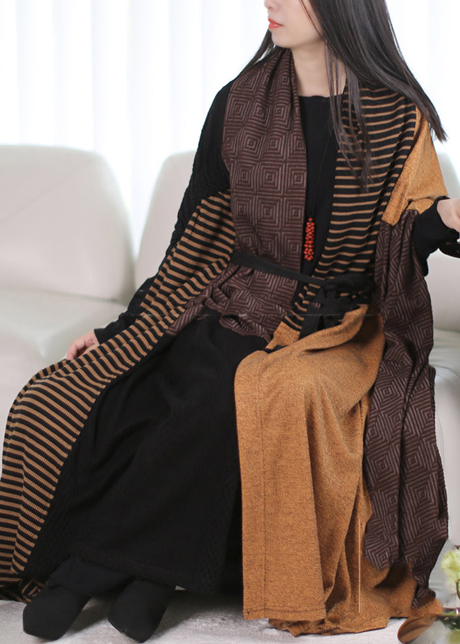 Sophisticated Coat with a Clean Classic Look