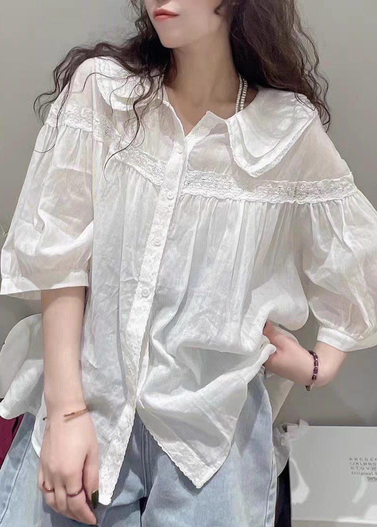 Beautifully Crafted Blouse in a Classic Style