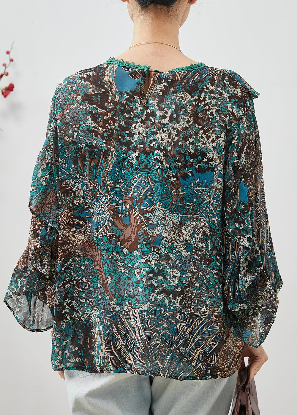 Beautifully Crafted Top in a Classic Style