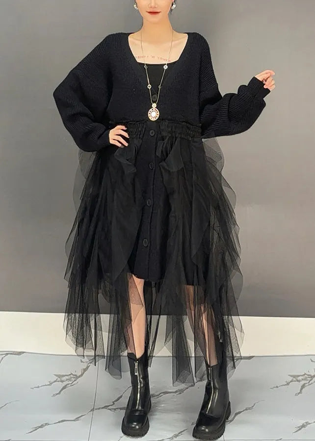 Well Tailored Cardigan with a Graceful Silhouette
