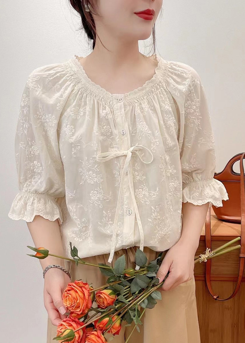 Beautifully Finished Shirt in a Timeless Design