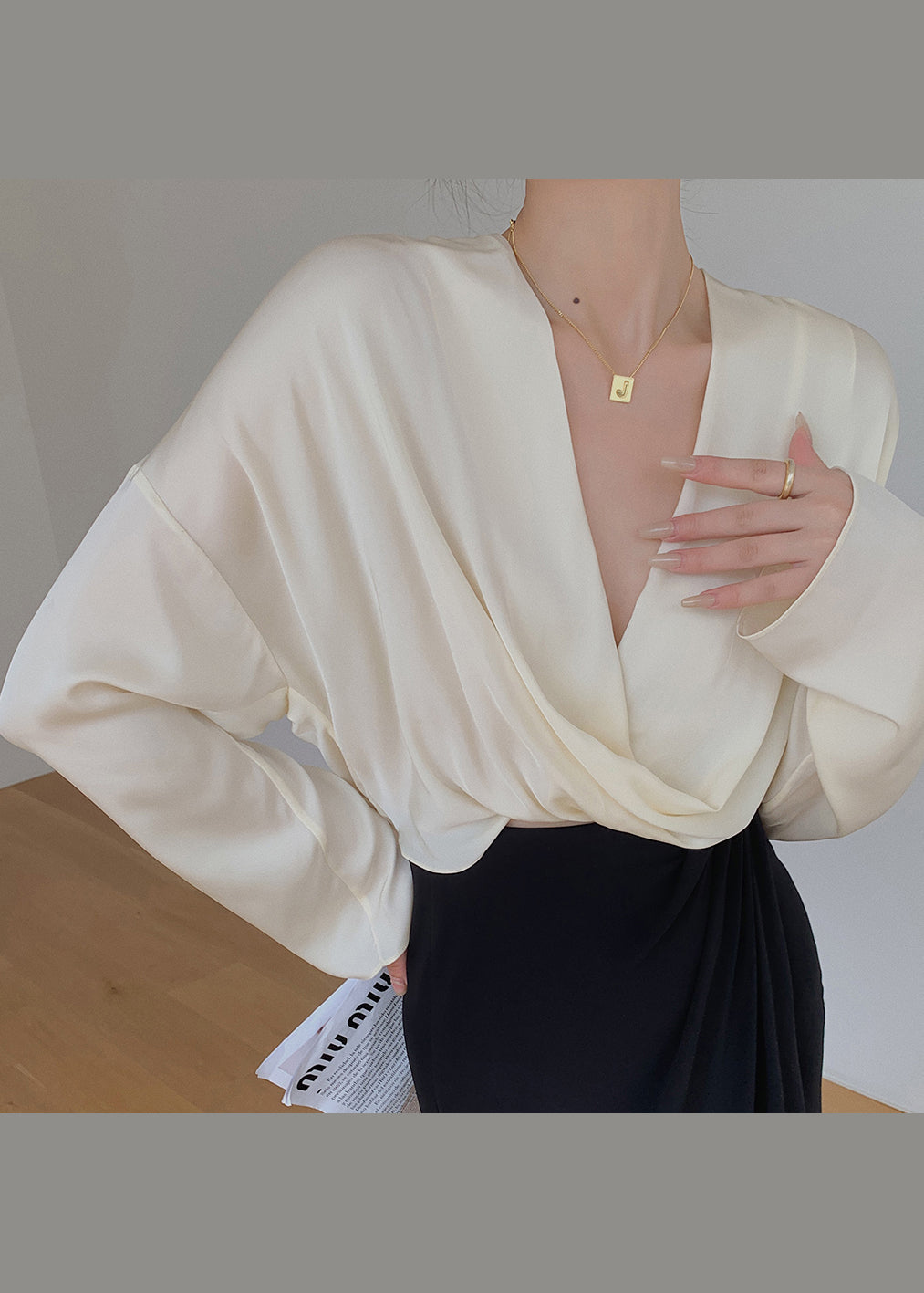 Classic Vintage Shirt with a Flattering Fit
