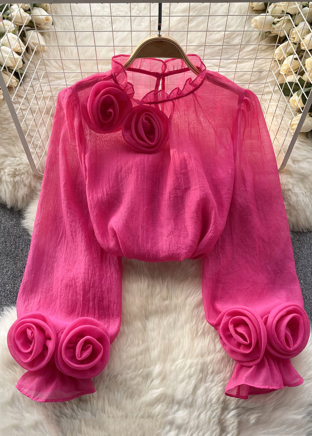Beautifully Finished Top in a Timeless Design