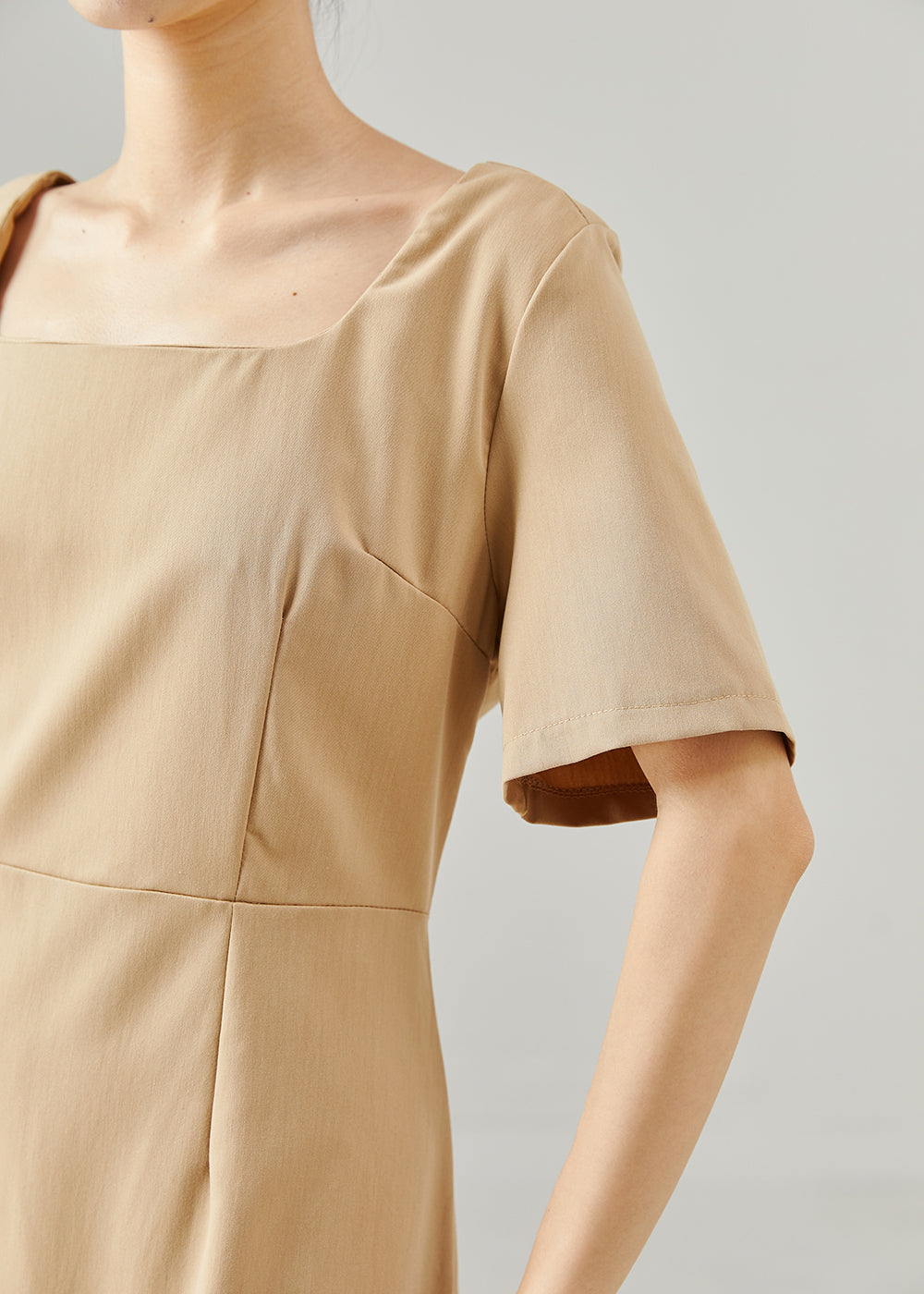Sophisticated Dress with a Clean Classic Look