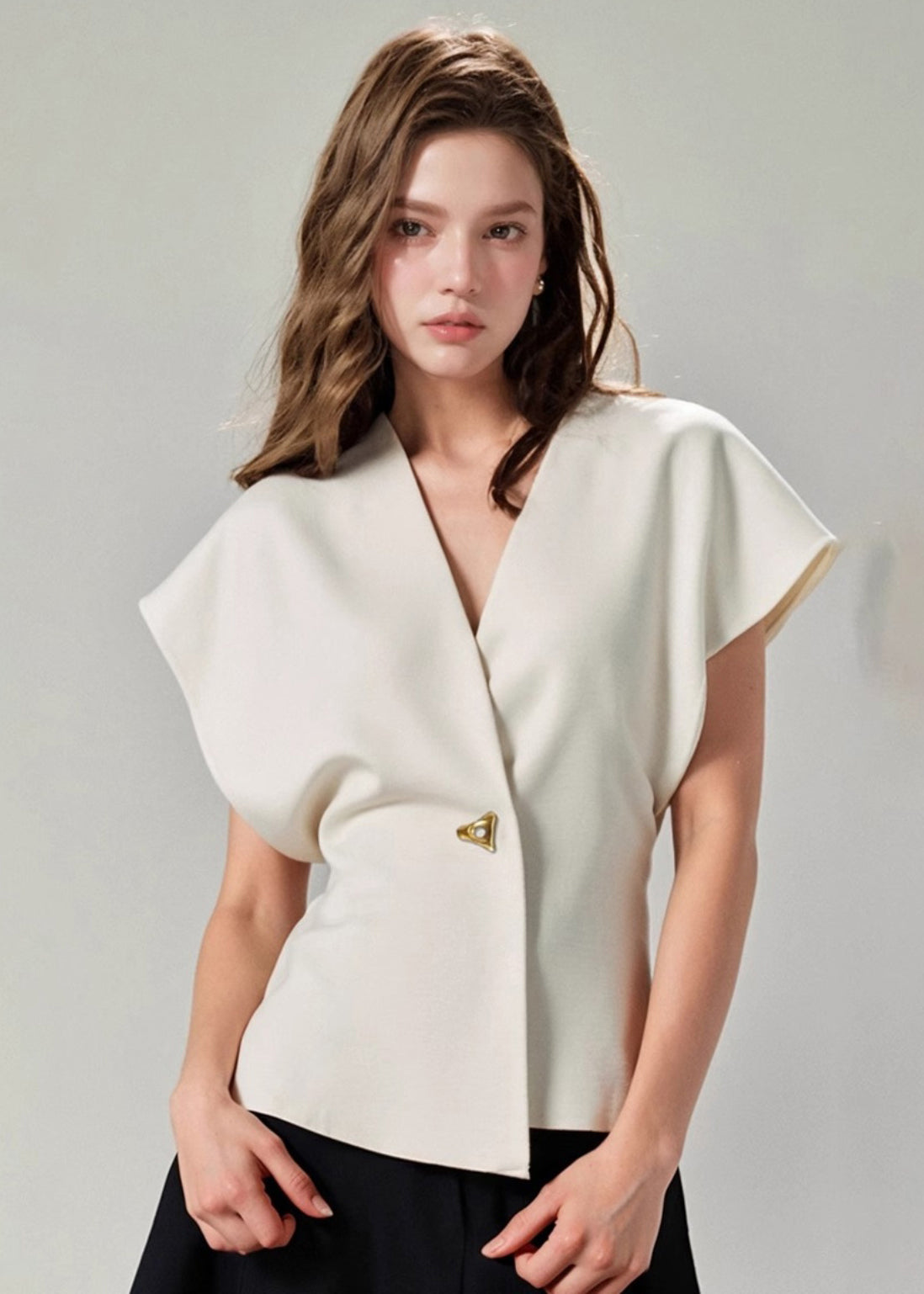 Polished Top with an Effortless Classic Look