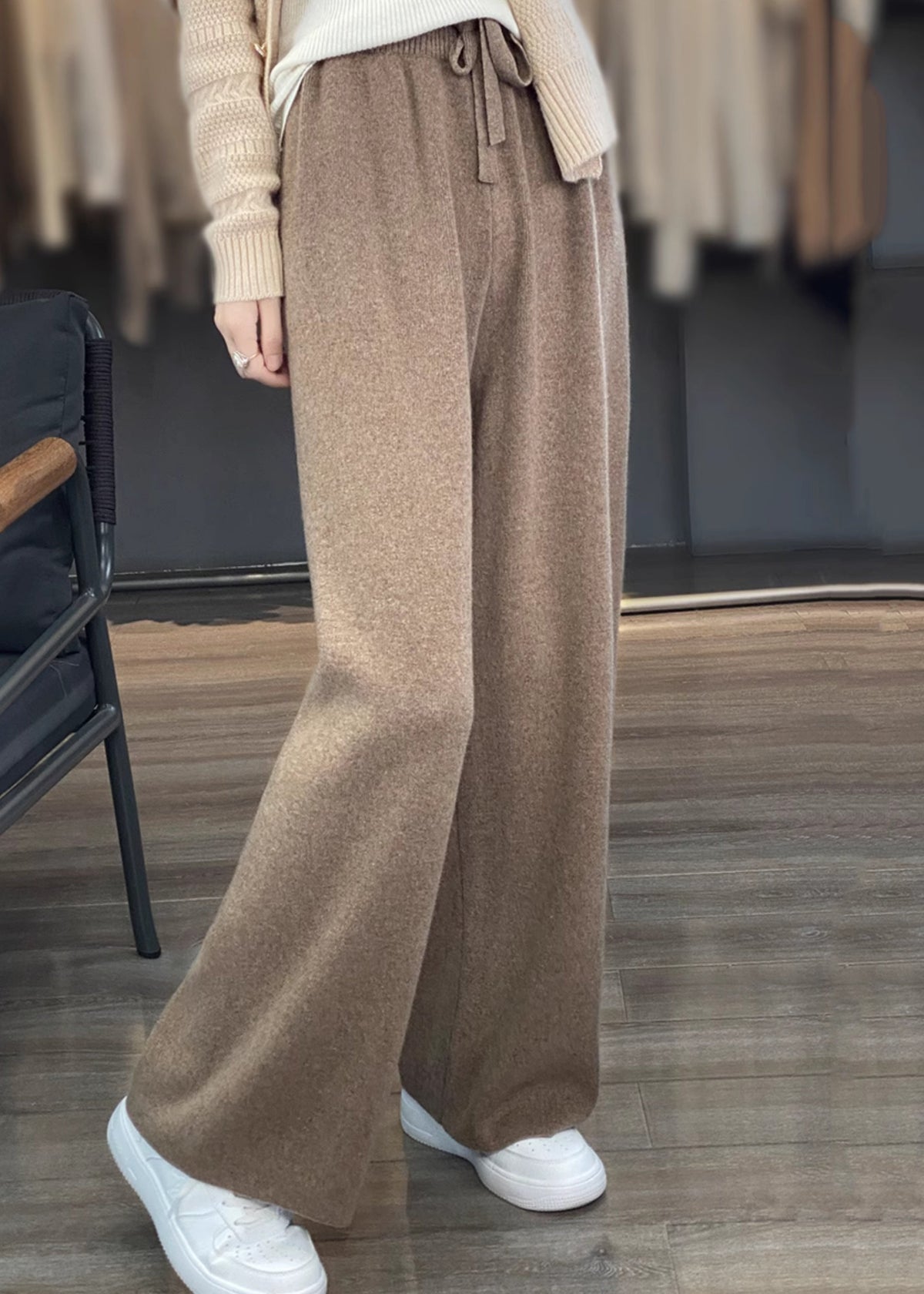Polished Pants with an Effortless Classic Look