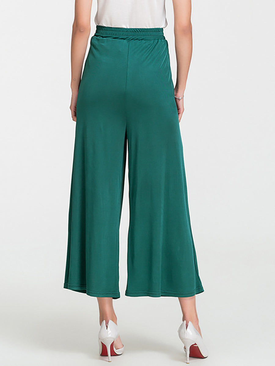 Gracefully Styled Pants for Any Occasion
