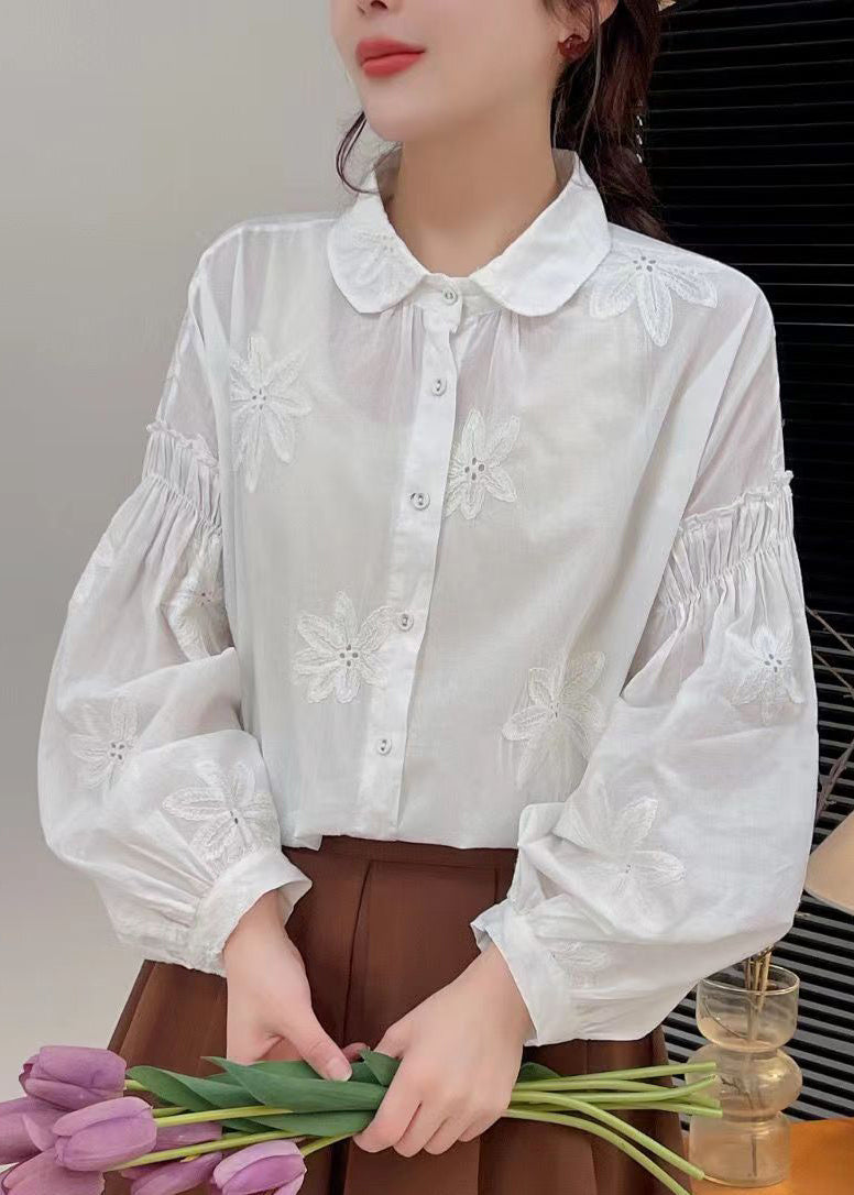 Classic Vintage Shirt with a Flattering Fit