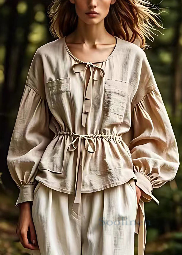Elegantly Styled Blouse for Everyday Wear