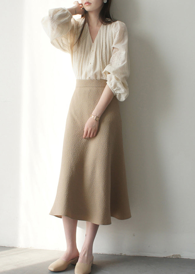 Classic Vintage Shirt with a Flattering Fit