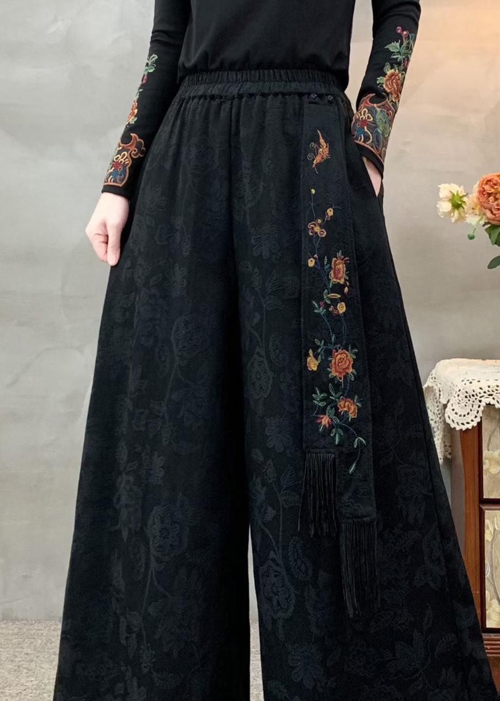 Classic Vintage Pants with a Flattering Fit