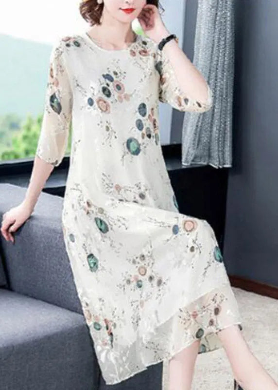 Sophisticated Dress with a Clean Classic Look