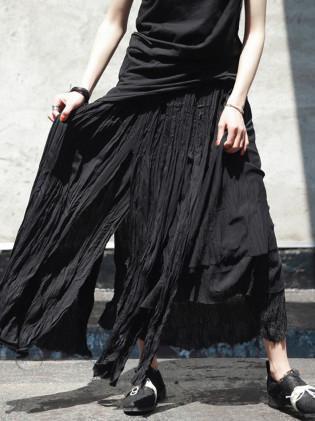 Effortlessly Elegant Garment with a Timeless Design
