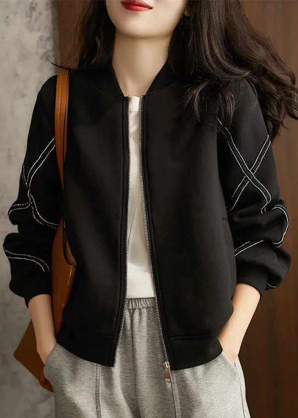 Effortlessly Elegant Coat with a Timeless Design