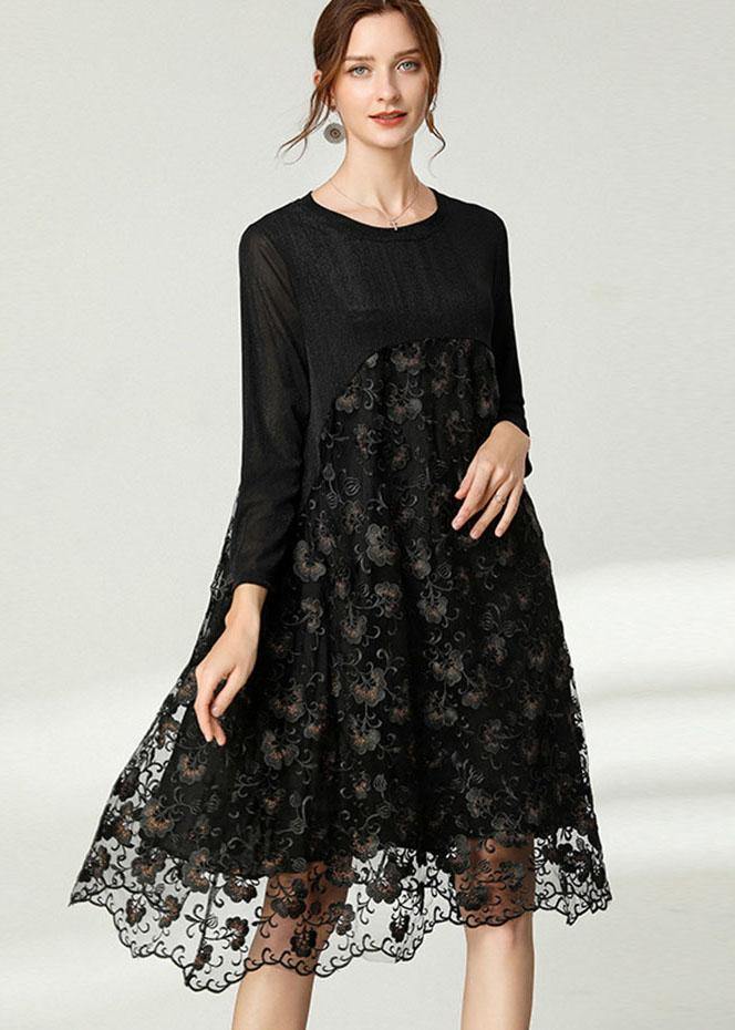 Well Tailored Dress with a Graceful Silhouette