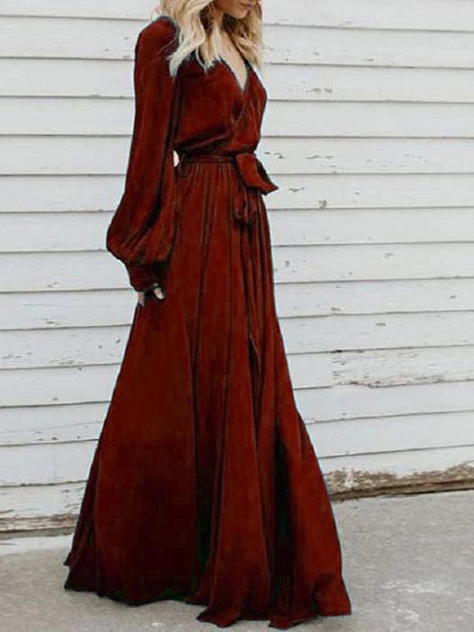 Polished Dress with an Effortless Classic Look