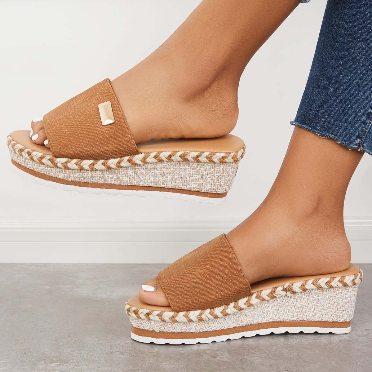 Beautifully Crafted Orthopedic Sandals