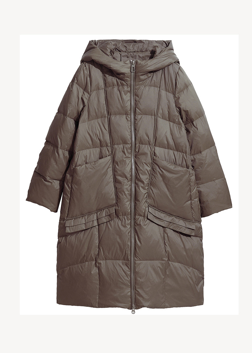 Beautifully Finished Coat in a Timeless Design