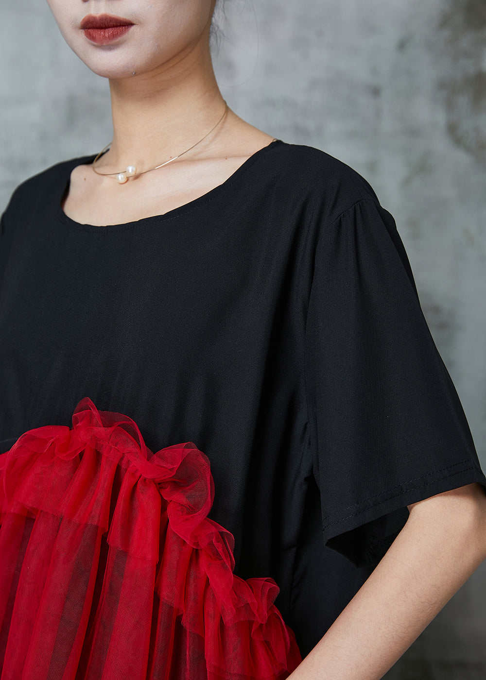 Effortlessly Elegant Top with a Timeless Design