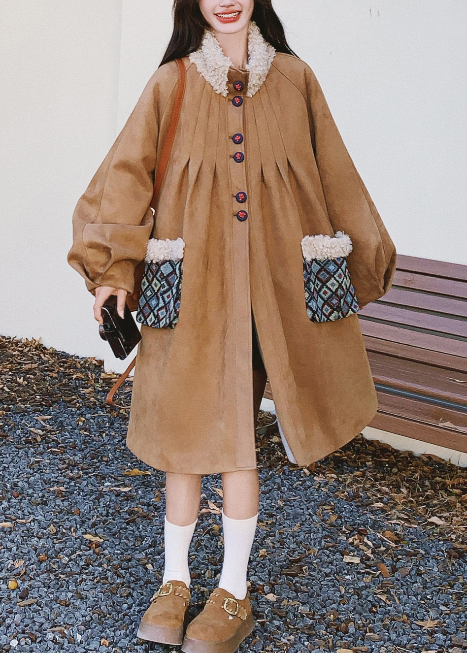 Well Tailored Jacket with a Graceful Silhouette