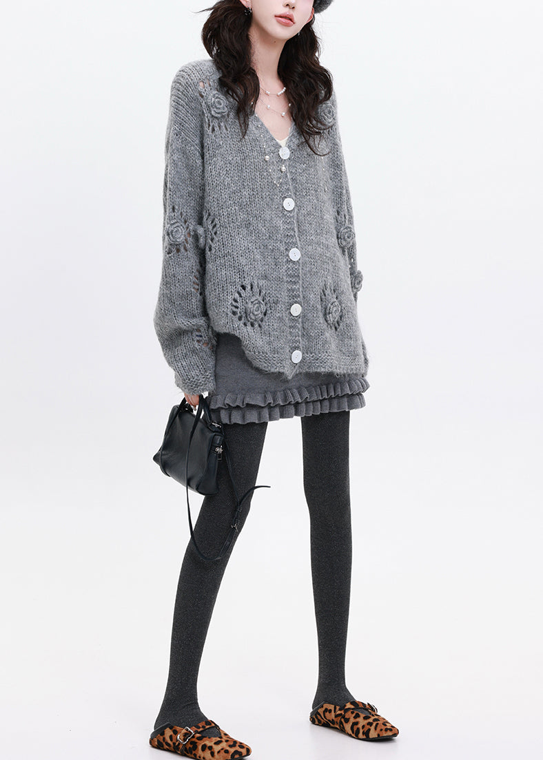 Well Tailored Coat with a Graceful Silhouette