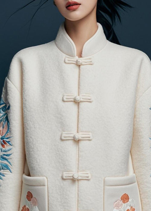 Sophisticated Coat with a Clean Classic Look