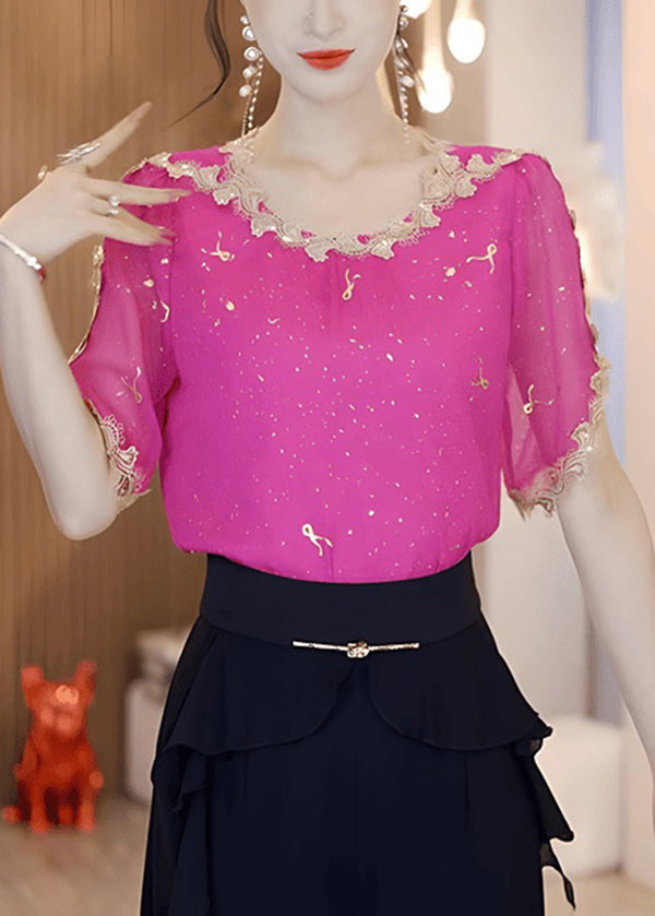 Beautifully Crafted Blouse in a Classic Style
