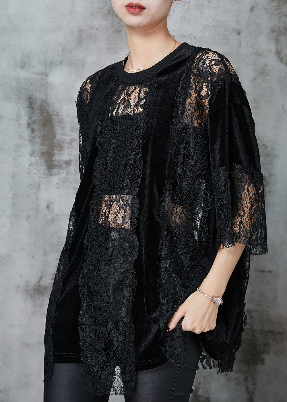 Effortlessly Elegant Shirt with a Timeless Design