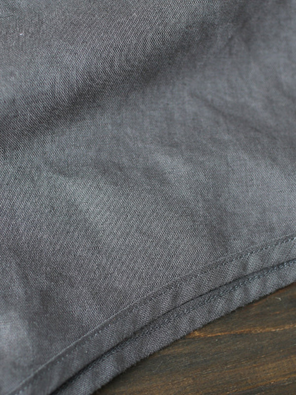 Effortlessly Elegant Pants with a Timeless Design