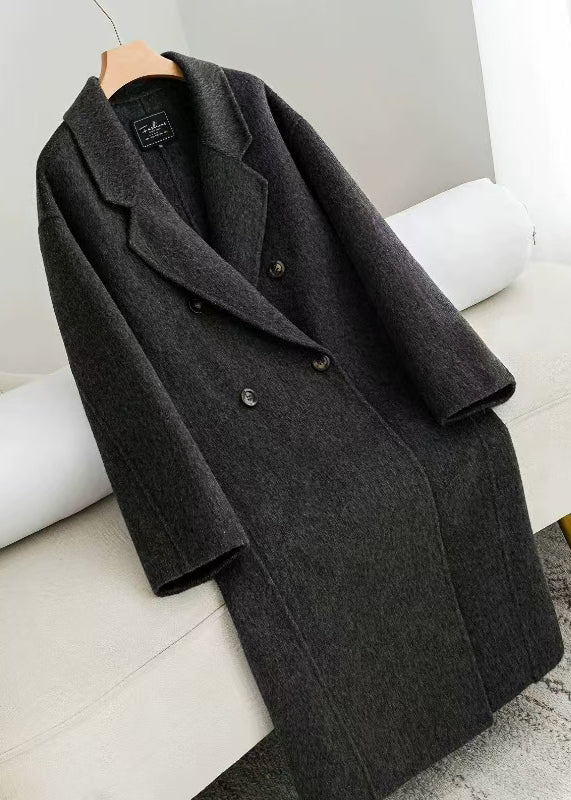 Beautifully Crafted Coat in a Classic Style