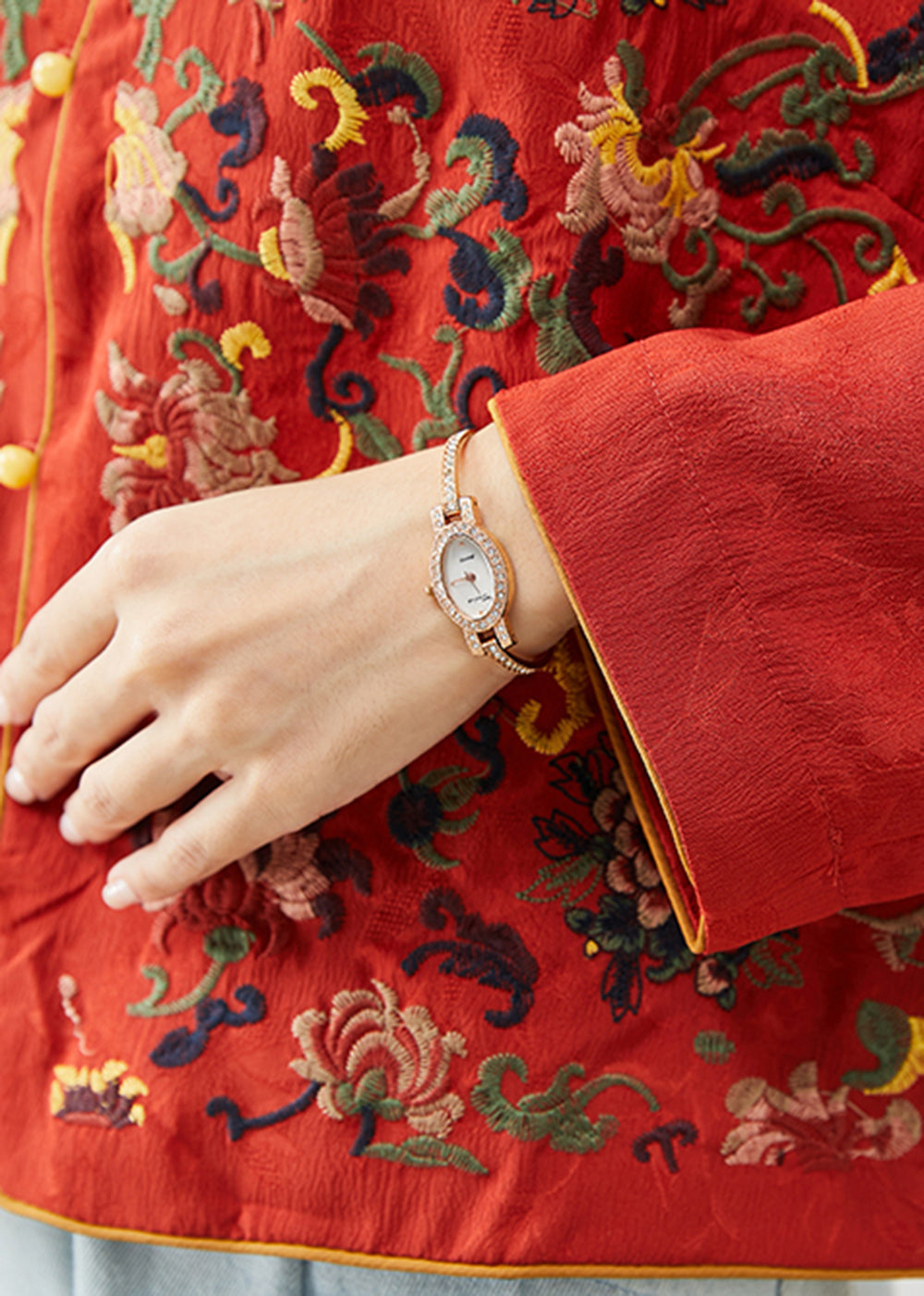 Elegantly Styled Shirt for Everyday Wear