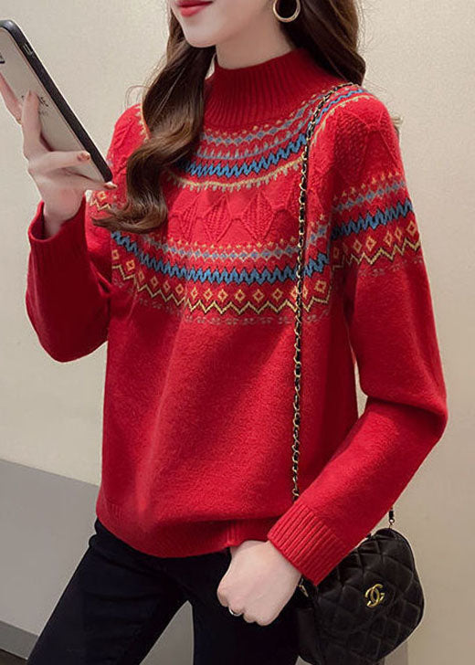 Well Tailored Sweater with a Graceful Silhouette