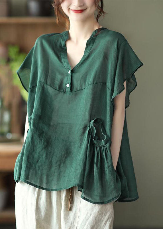 Well Tailored Blouse with a Graceful Silhouette