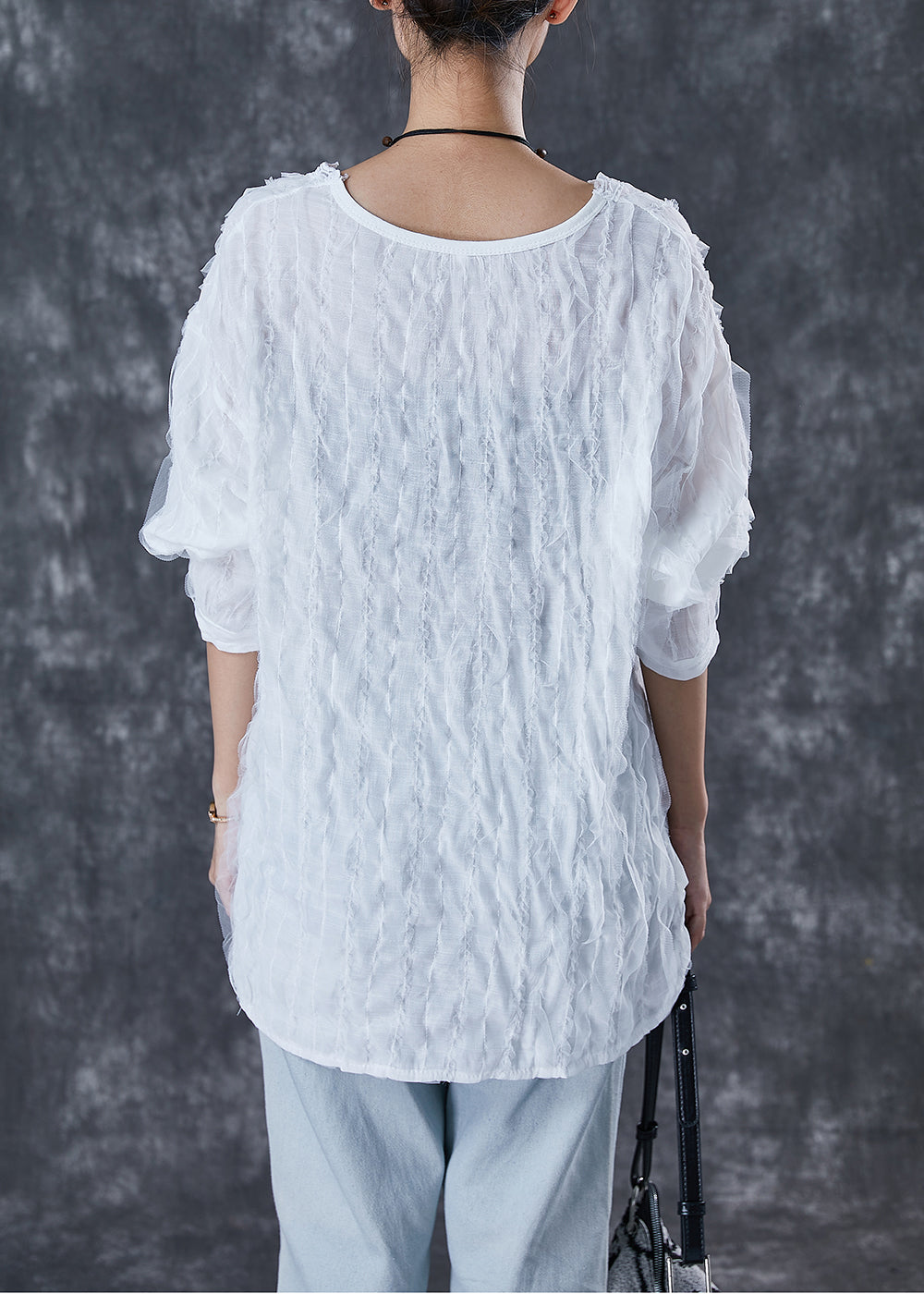 Effortlessly Elegant Shirt with a Timeless Design