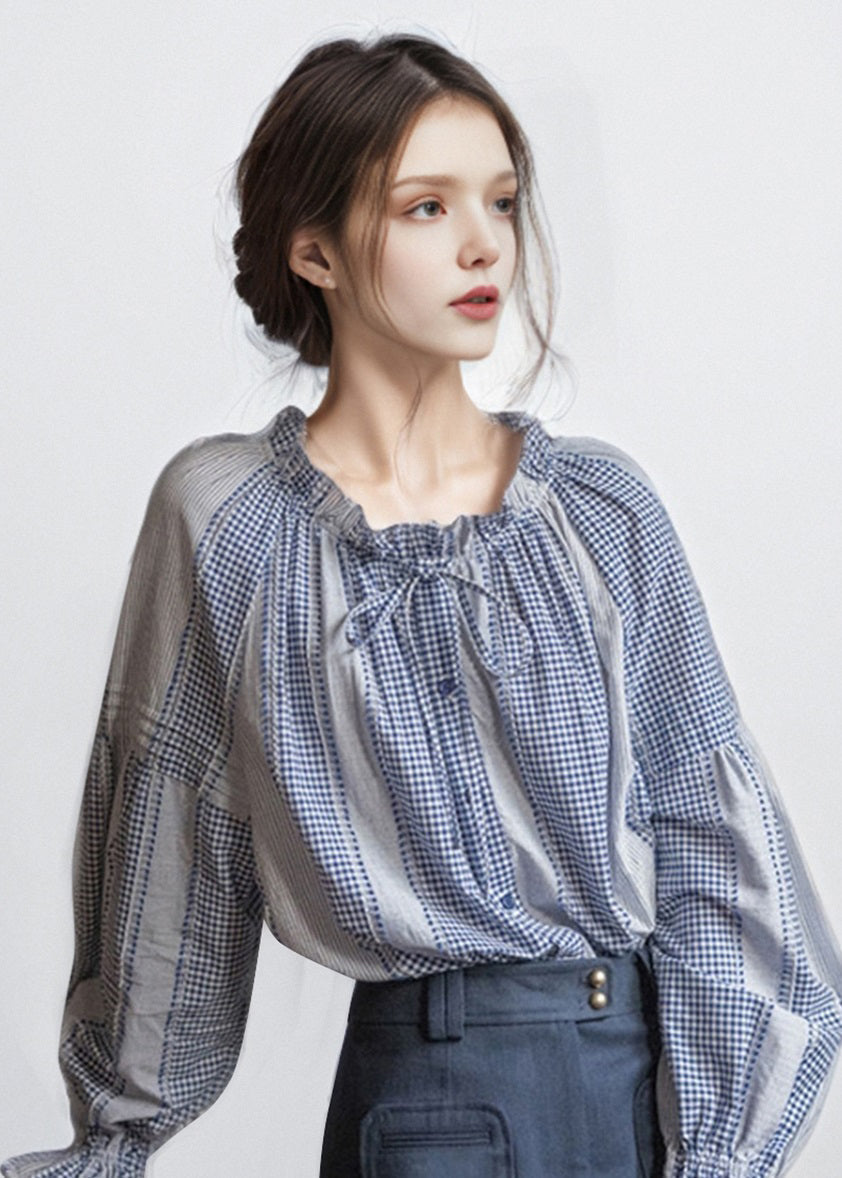 Sophisticated Blouse with a Clean Classic Look