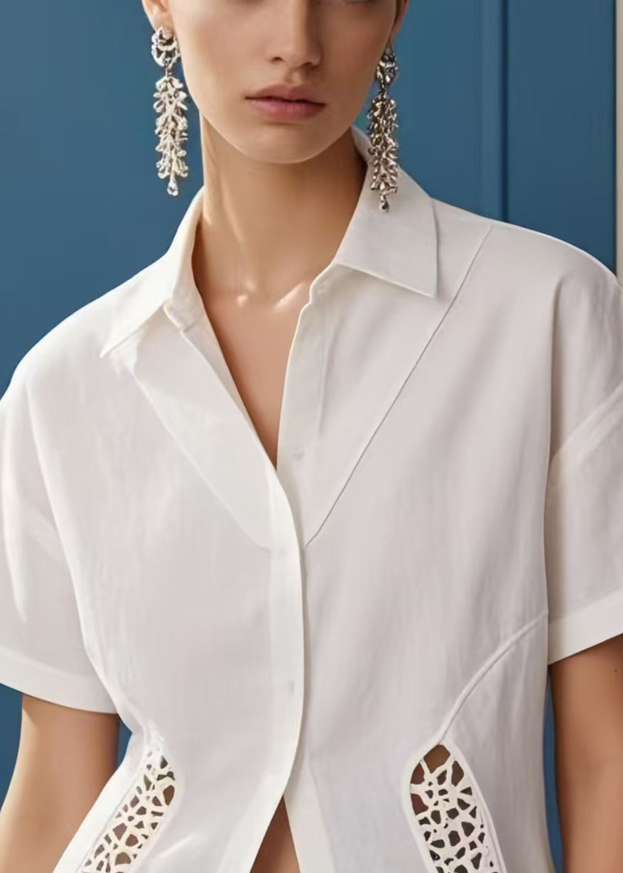Beautifully Crafted Blouse in a Classic Style