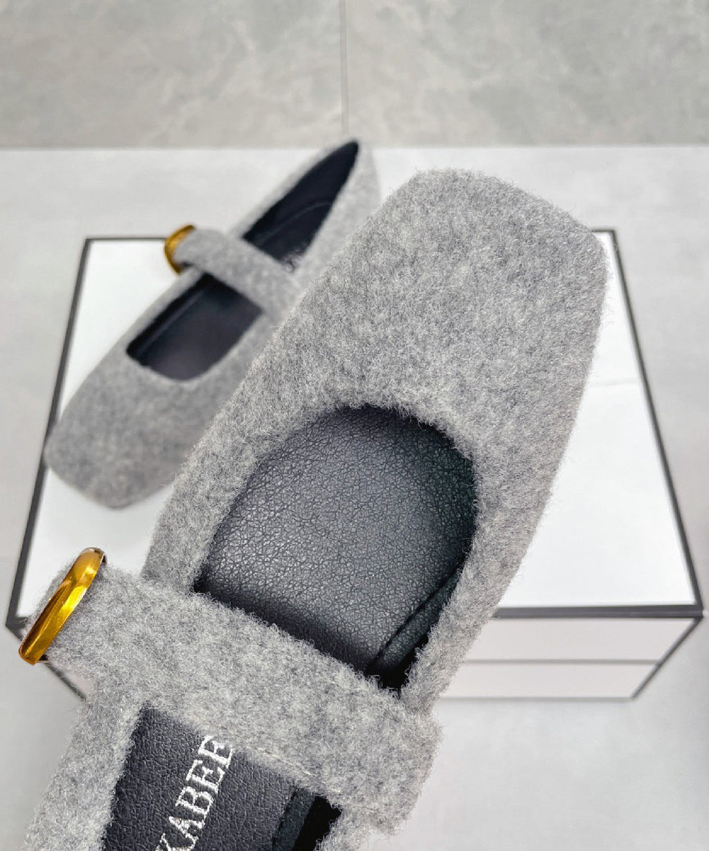 Chic Orthopedic Shoes with Unique Design