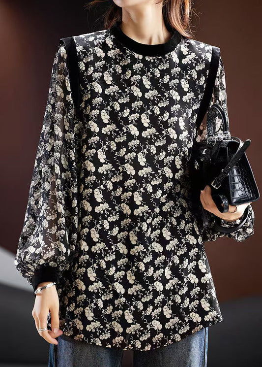 Well Tailored Blouse with a Graceful Silhouette