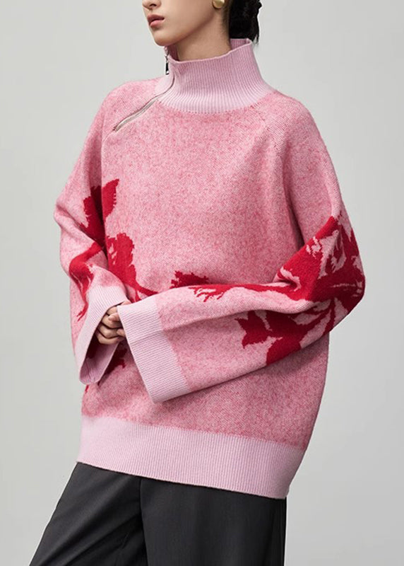 Effortlessly Elegant Sweater with a Timeless Design