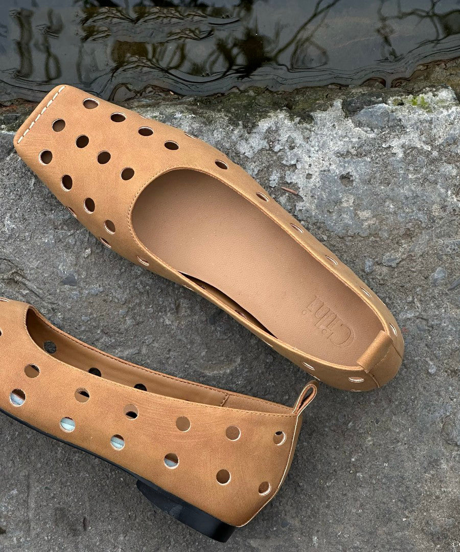 Graceful Orthopedic Shoes for Modern Look