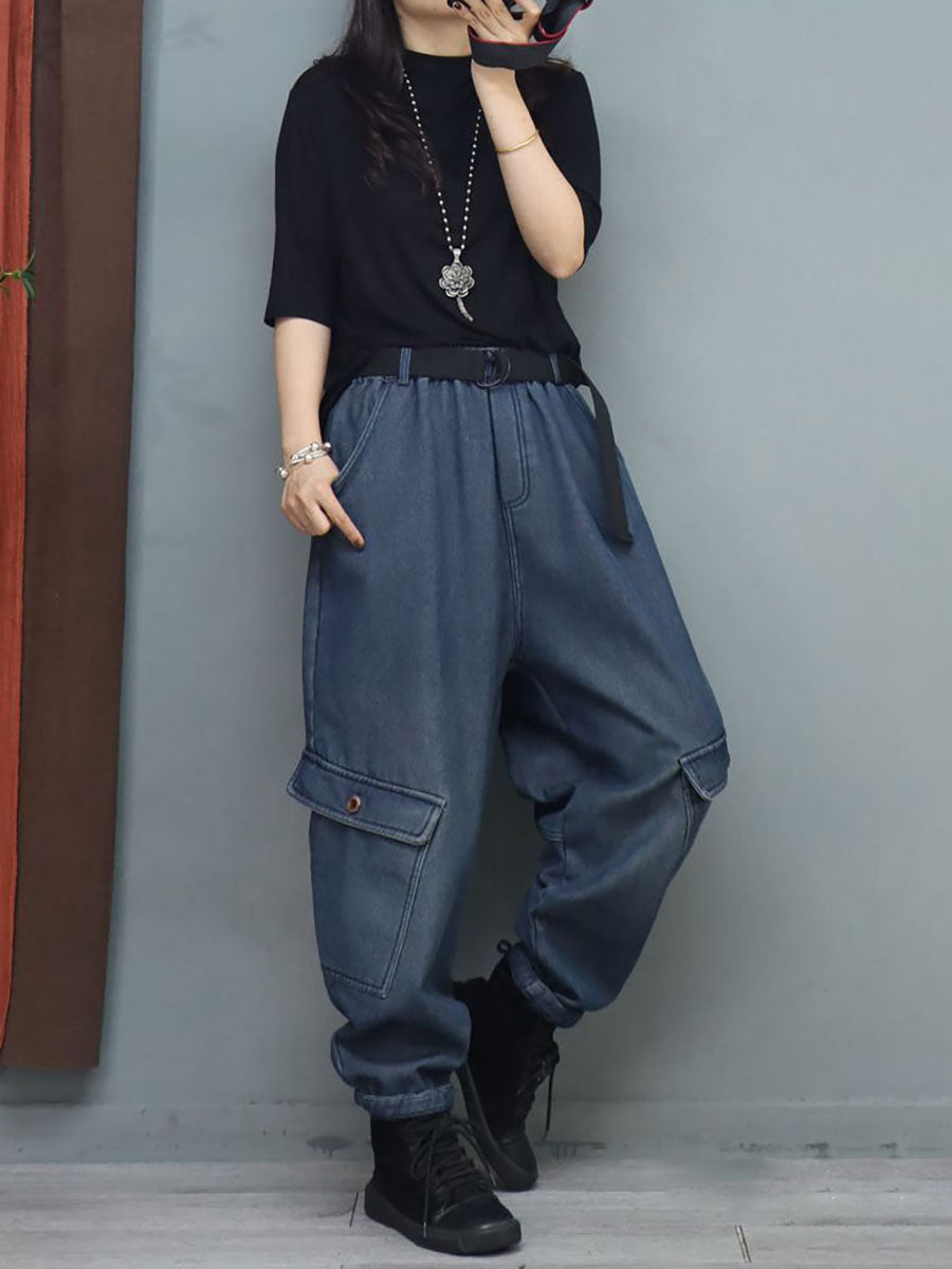 Effortlessly Elegant Pants with a Timeless Design
