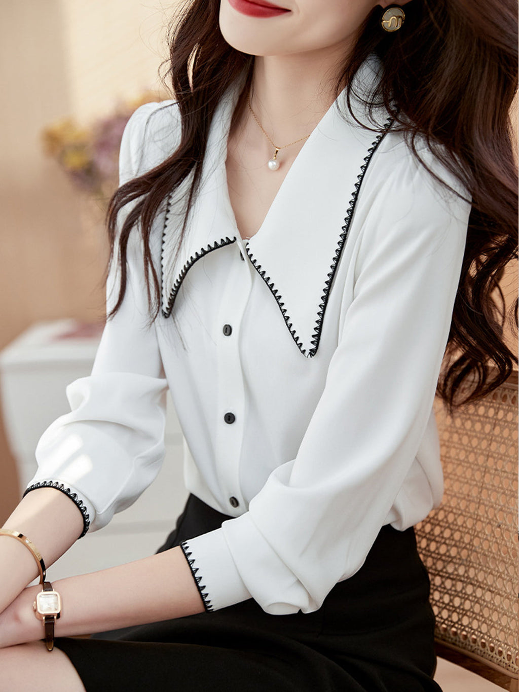 Classic Vintage & Enduringly Stylish Blouse