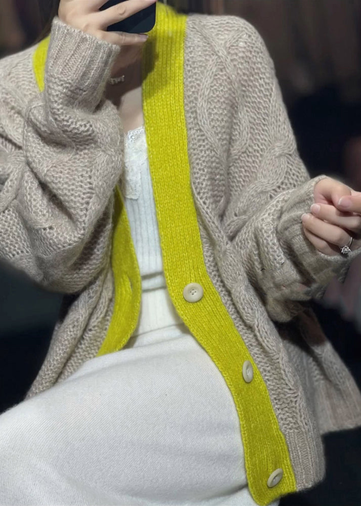 Classic Vintage & Enduringly Stylish Cardigan