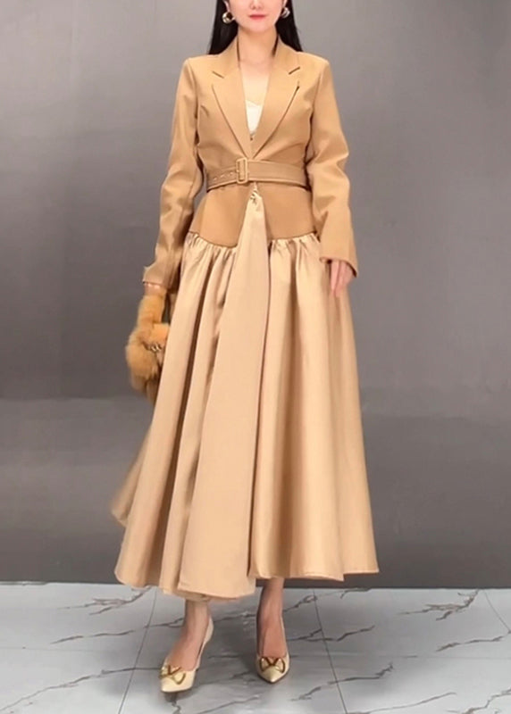 Beautifully Finished Coat in a Timeless Design