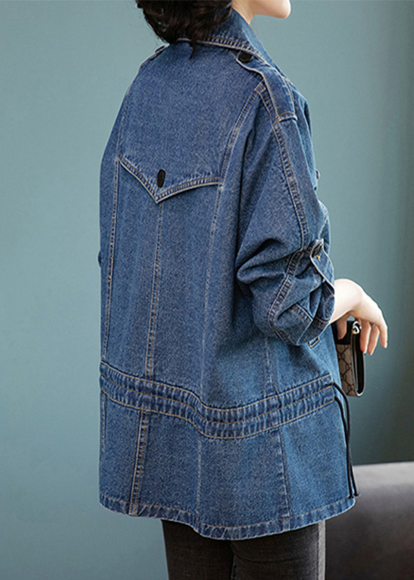 Gracefully Styled Coat for Any Occasion